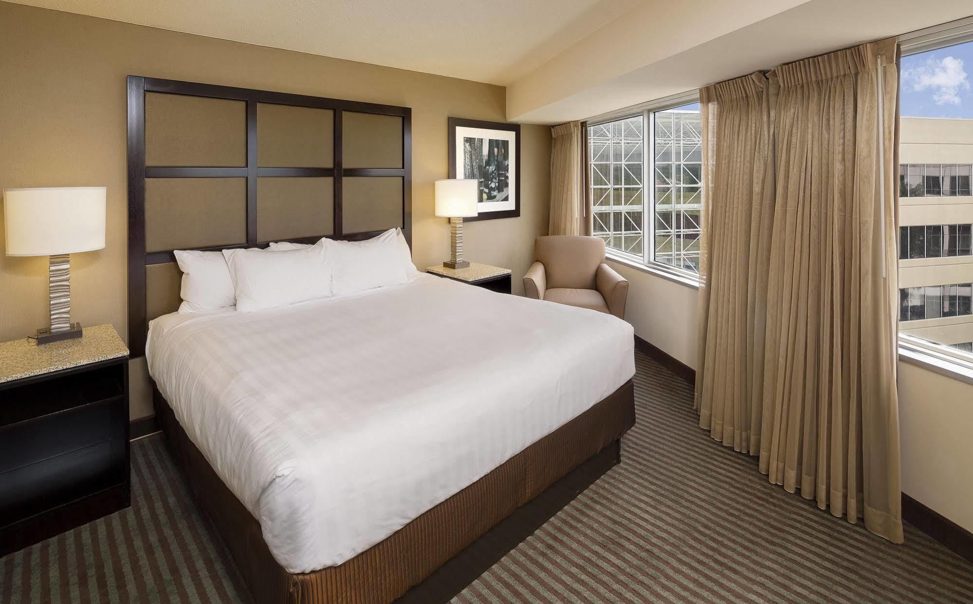 Hyatt Regency - Greenville Kültér fotó